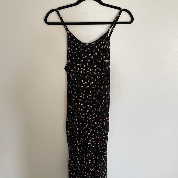 Carly Jean LA Jumpsuit - Picture 4 of 4